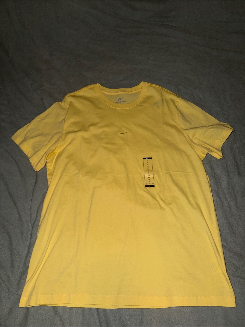 Nike Men’s Yellow Short-Sleeve Crew Tee with Small Swoosh
